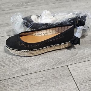 Jessica Simpson Womans Flats